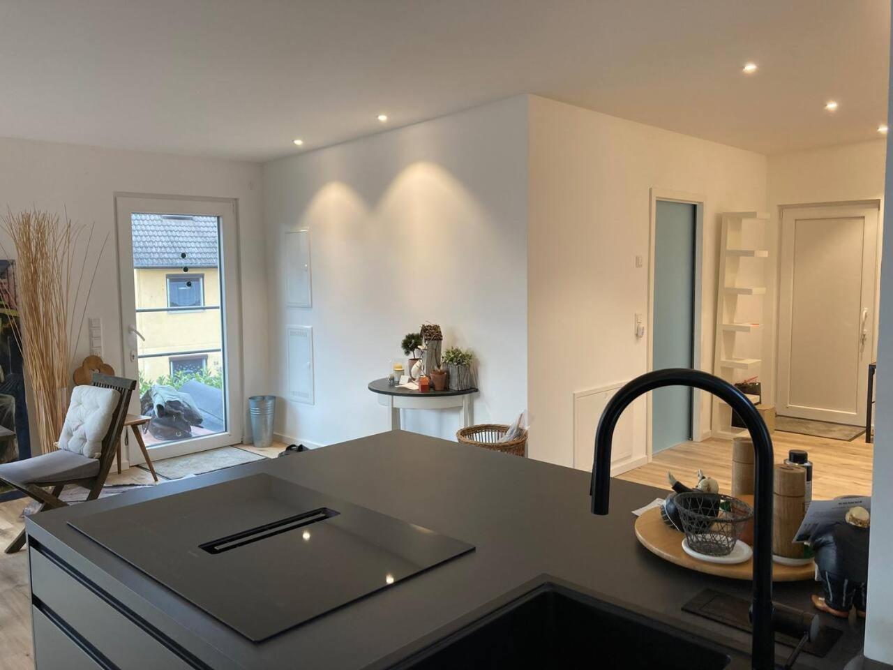 Neues Penthouse-Loft Mit Konuskarte Fuer Gratis Oepnv Appartement Ehrenkirchen Buitenkant foto