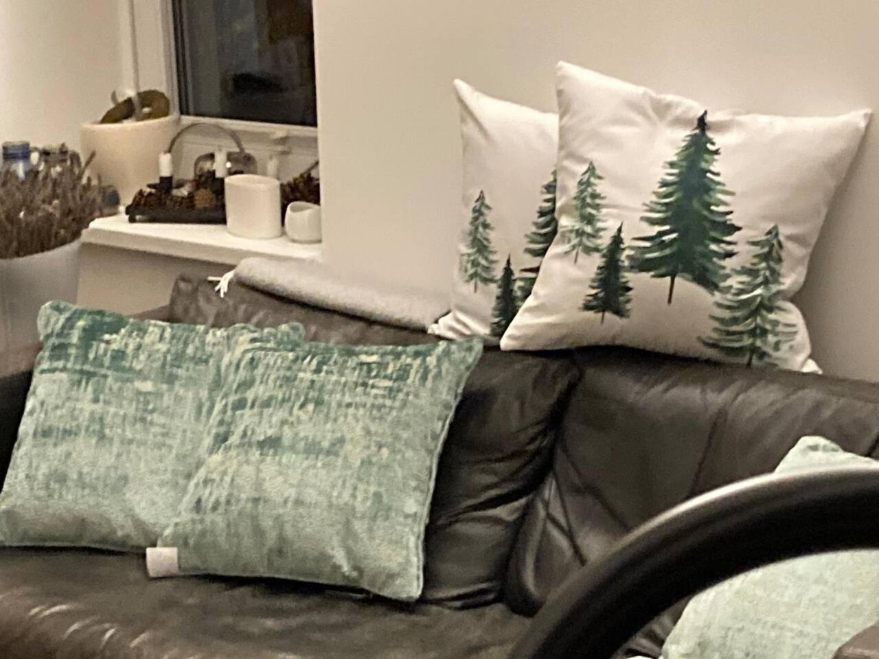 Neues Penthouse-Loft Mit Konuskarte Fuer Gratis Oepnv Appartement Ehrenkirchen Buitenkant foto